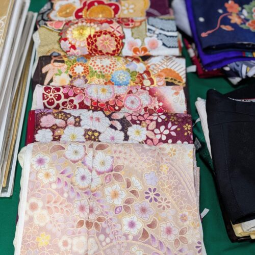 2/7（土）(株)うめとさん 着物展示会を開催しました👘