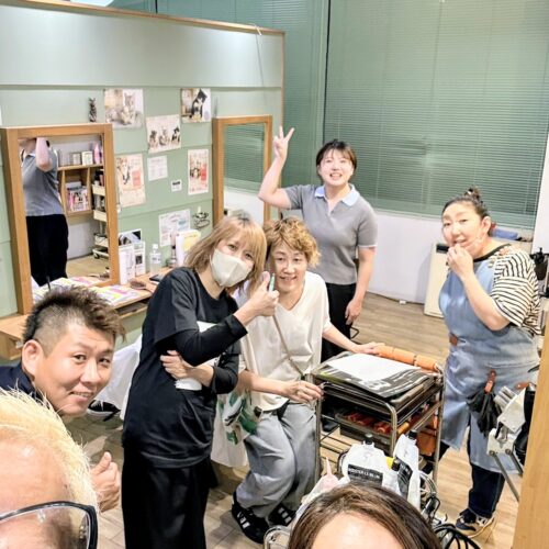 「元スタッフひろみっちゃんがモデルに♡4店舗合同パーマ講習」
